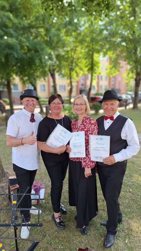 Dainavimo muzikavimo ansamblis Kapela (suaugusiems) 3