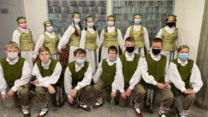 FOTO 800x450.00 01 00 00.Still343