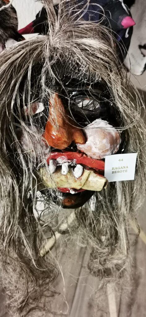 Senieji Užgavėnių personažai 2